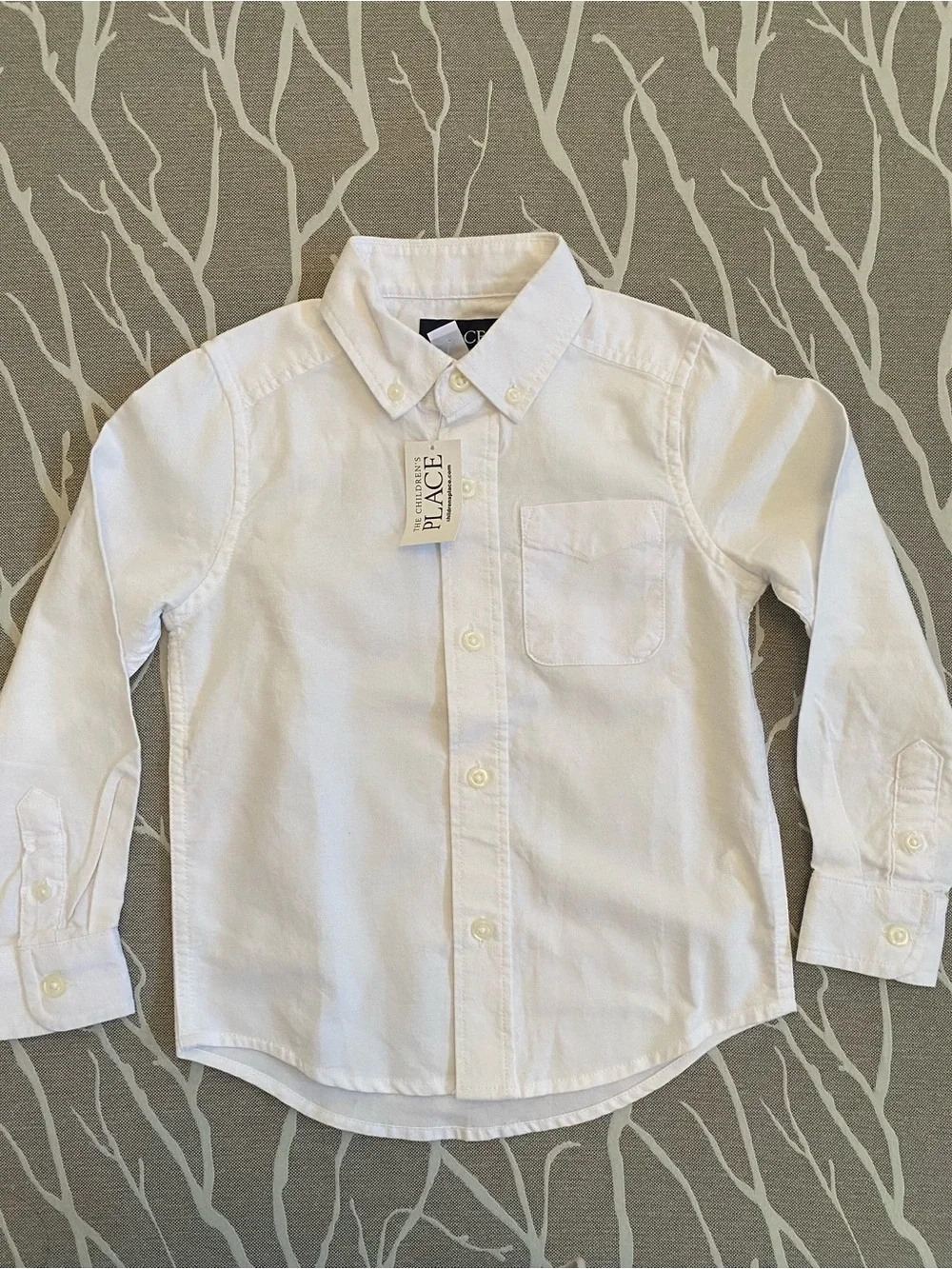 The Childrens Place Boys White Long Sleeve Button Down Dress Shirt Size 4